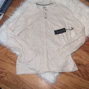 Kenneth Cole long sleeve top